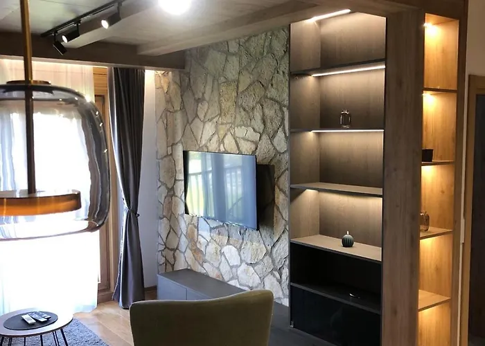 Julia Centar * Zlatibor